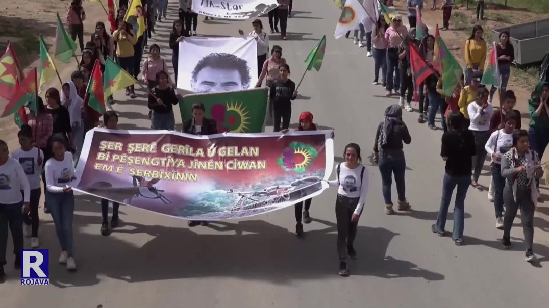 ⁣Jinên Ciwan Ên Efrînê Piştgiriya Xwe Bi Gerîla Re Nîşan Dan