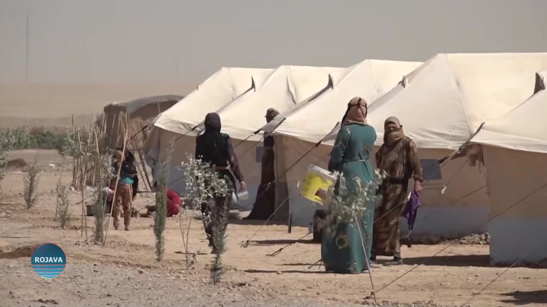 نازحو مخيم العدنانية في الرقة يطالبون بالخدمات الأساسية وخصوصاً من الناحية التعليمية