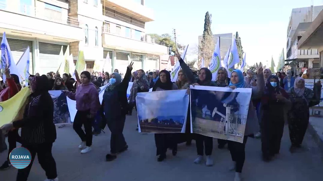 بمسيرة حاشدة.. أهالي عامودا ينددون بهجمات الاحتلال التركي ومرتزقته على المناوبين في سد تشرين