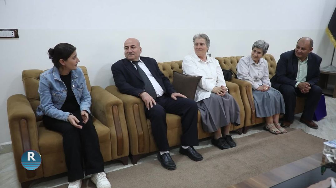 الوفد الكنسي يزور مقر مجلس سوريا الديمقراطية في مدينة الحسكة