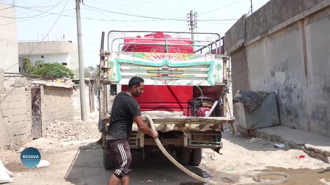 ⁣انقطاع مياه الشرب يفاقم معاناة سكان حي الزنود في قامشلو وسط تجاهل الجهات المعنية