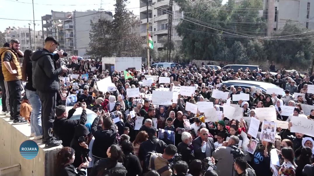 MALBATÊN DÎLGIRTIYAN BANGA BERDANA ZAROKÊN XWE DIKIN