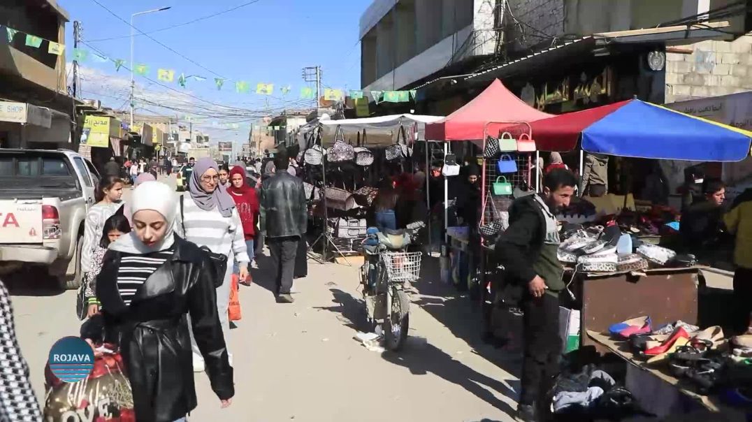 Xelkên Qamişlo Bi Nêzîkbûna Cejna Newroz Û Remezanê Di Nava Tevgerê De Ne
