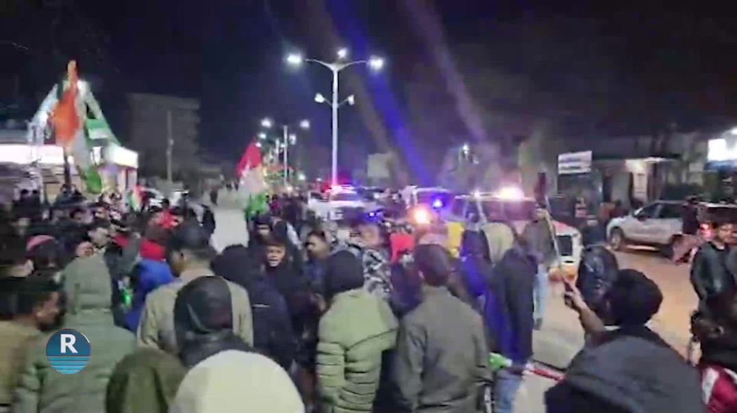 GELÊ EFRÎNÊ BI DAHOL Û ZIRNEYÊ DOSTÊN XWE YÊN VEGERYAYÎ PÊŞWAZ KIRIN