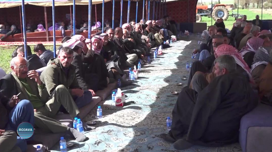 ⁣صلح تاريخي في كوباني ينهي نزاعاً دام 14 عاماً بين عائلتين في قريتي جبنة وآشمة