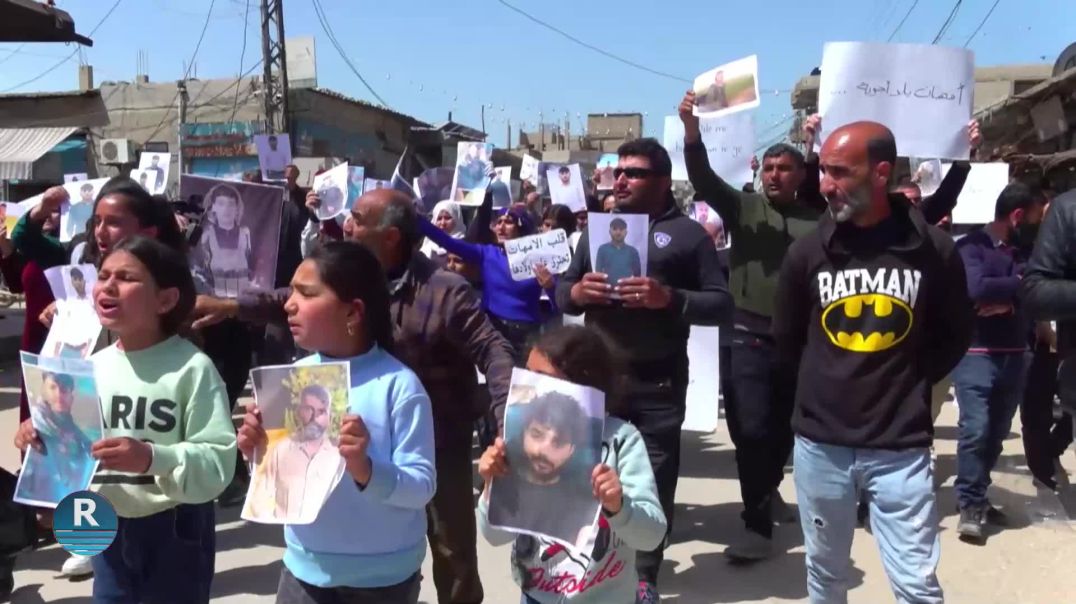 أهالي مدينة عامودا ينظمون وقفة احتجاجية للمطالبة بالإفراج عن الأسرى