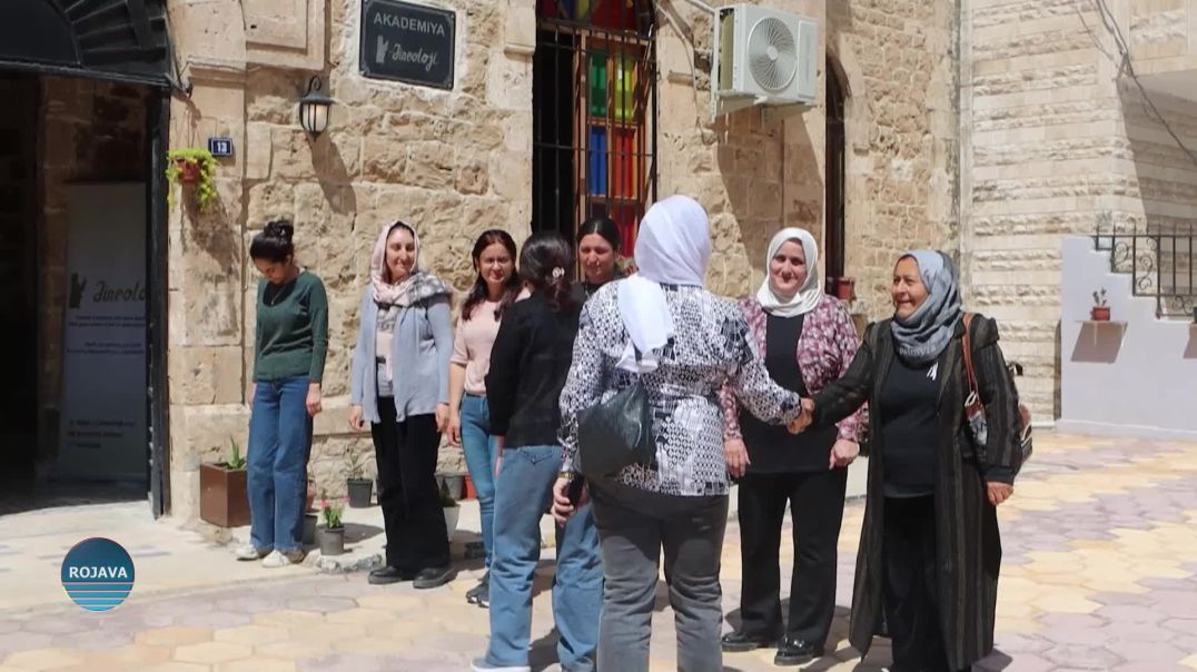 ⁣قامشلو.. مراسم إحياء الذكرى السابعة لاستشهاد عضوة أكاديمية الجنولوجيا مالدا كوسا