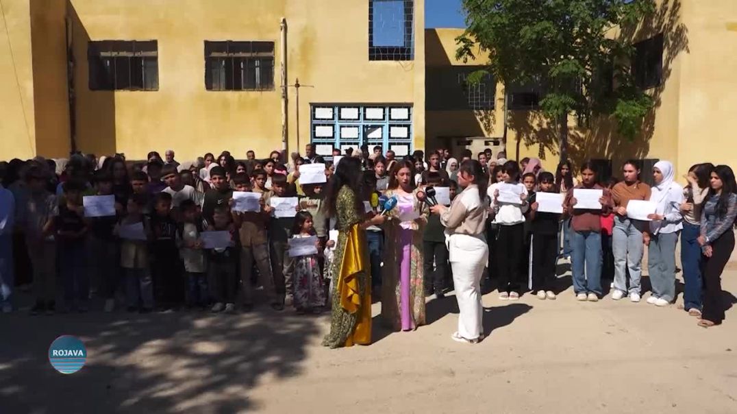 ⁣معلمو وطلاب مدارس كوباني يناشدون الجهات المعنية للرجوع عن قرار تدريس اللغة الكردية بـ3 حصص
