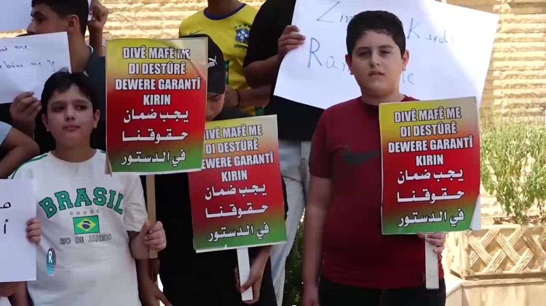 XWENDEKAR Û MAMOSTEYÊN HERÊMÊ: EM SÎNORDARKIRINA ZIMANÊ KURDÎ RED DIKIN